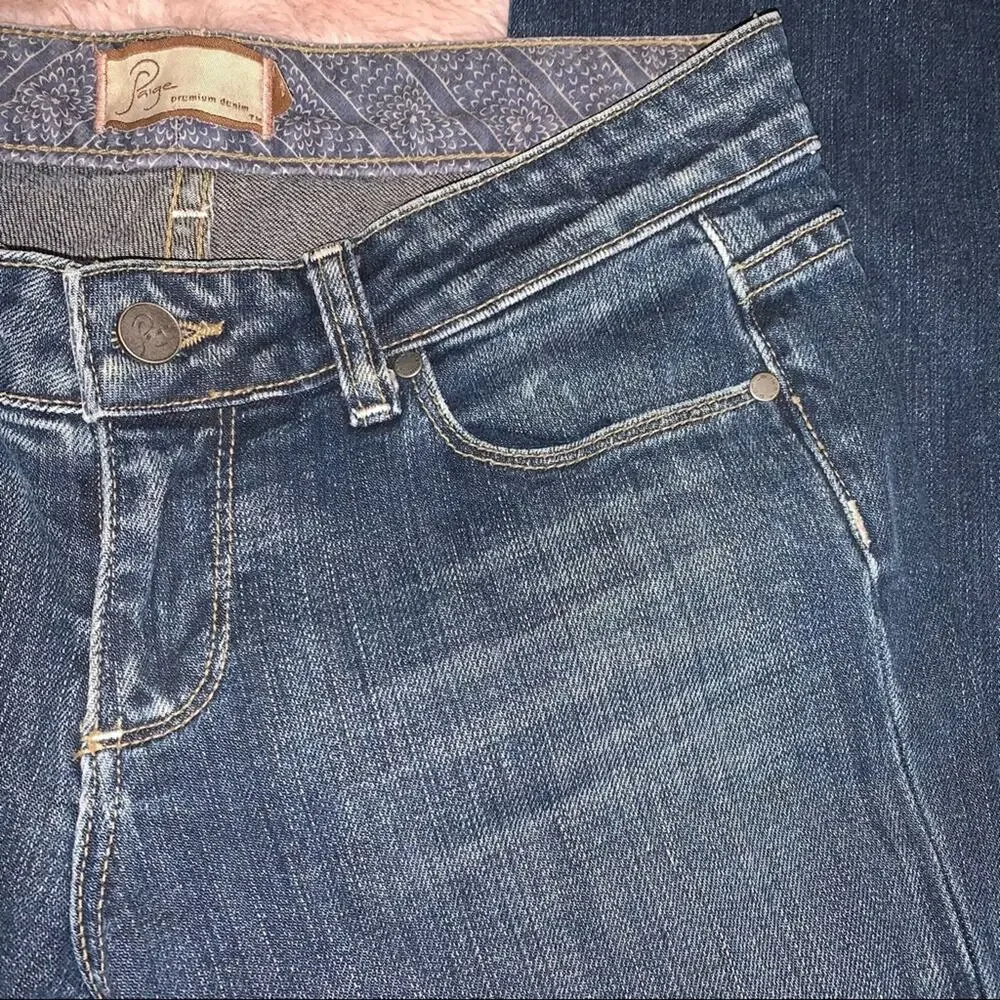 Paige Premium Denim Embroidered Blue Heights Straight Leg Jeans Size: 28